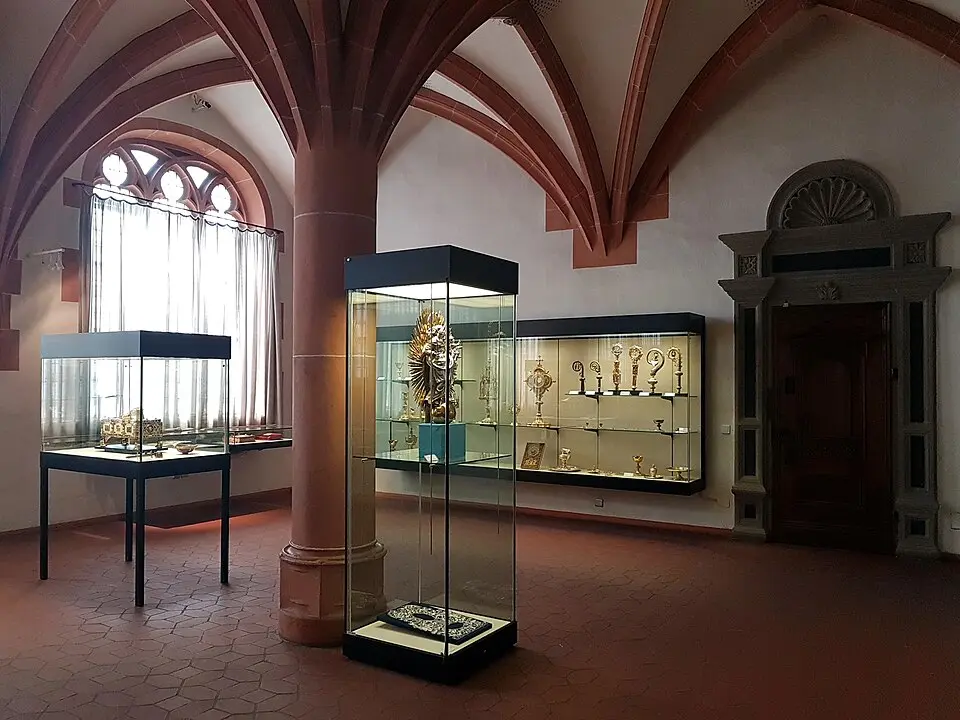 treasury of the Cathedral of Trier