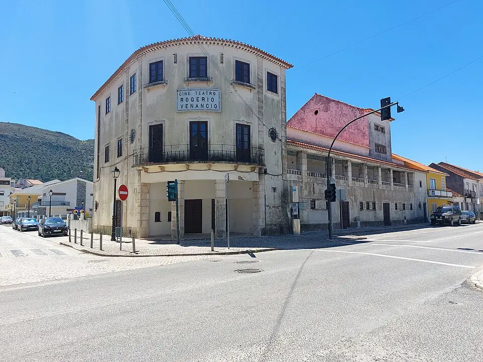 Cine-Teatro de Minde