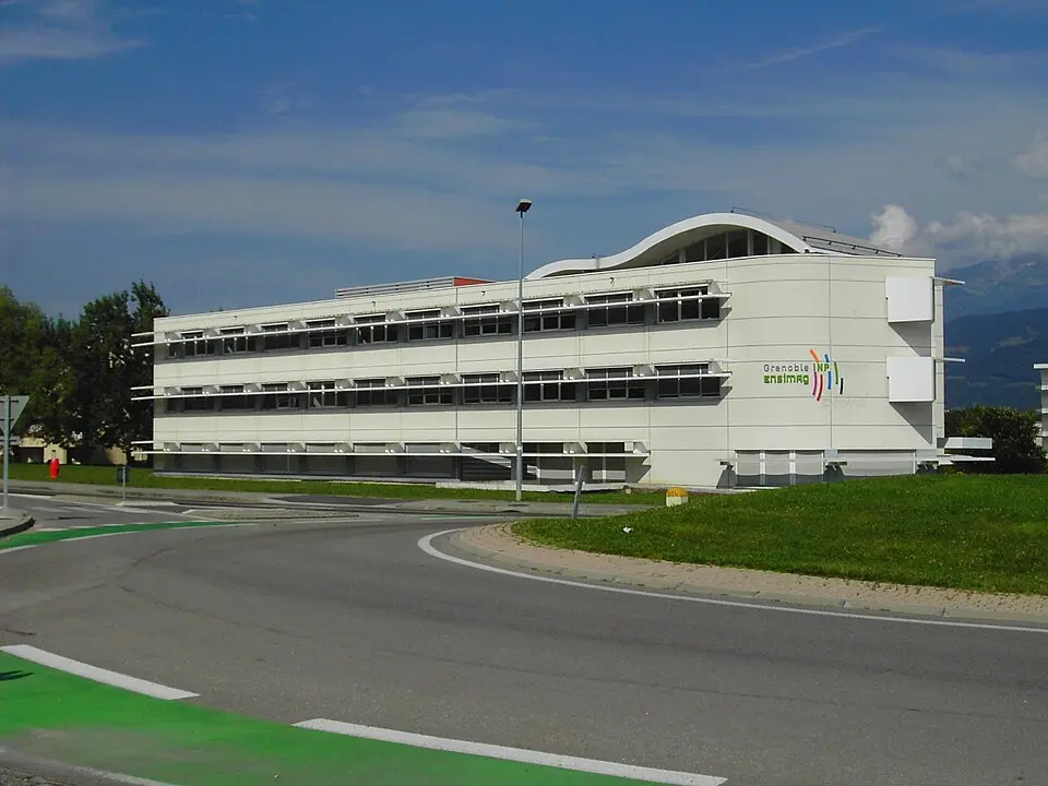 École nationale supérieure d'informatique et de mathématiques appliquées