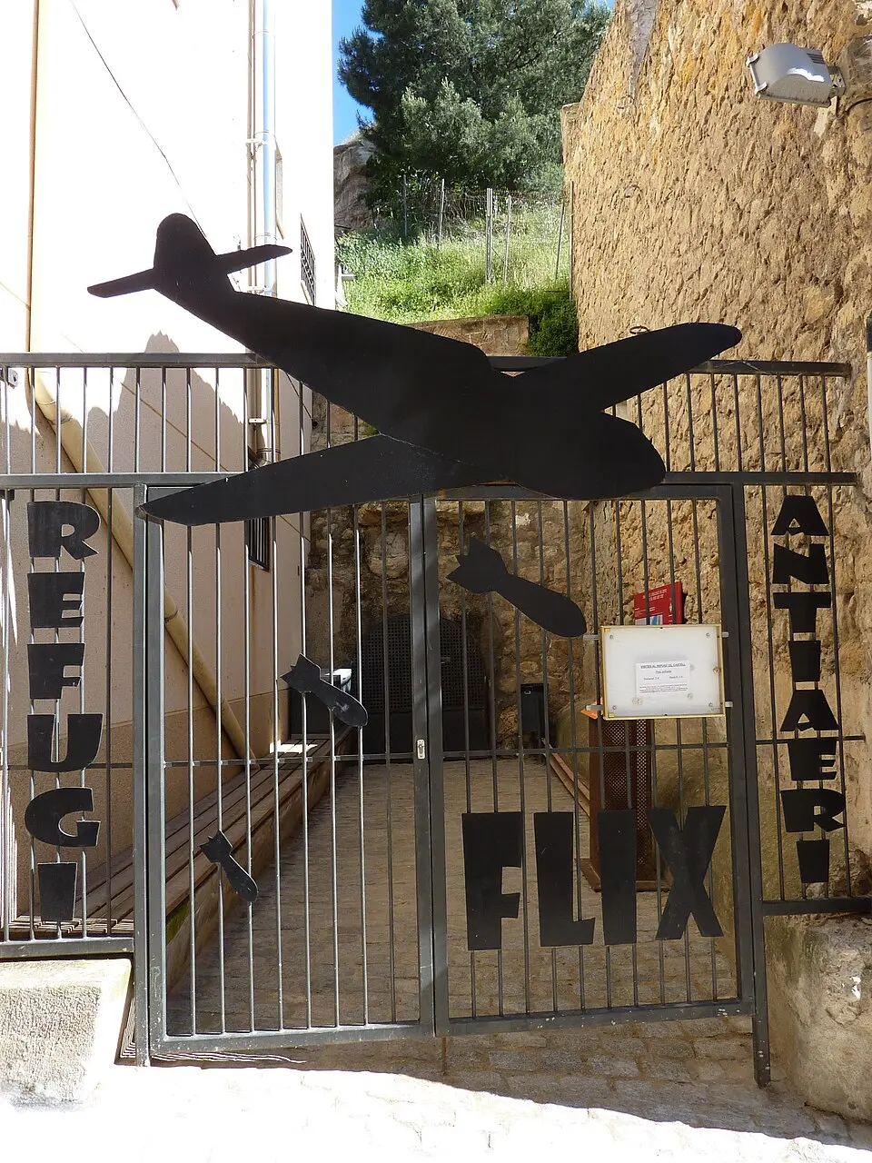 Refugio antiaéreo de Flix
