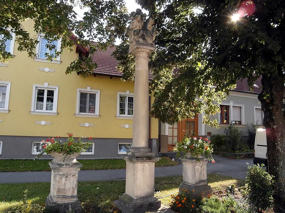 Pest-/Dreifaltigkeitssäule