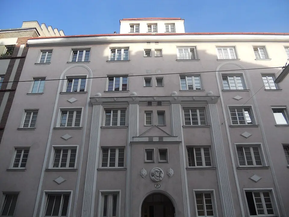 Kommunaler Wohnbau, Erdberger Hof