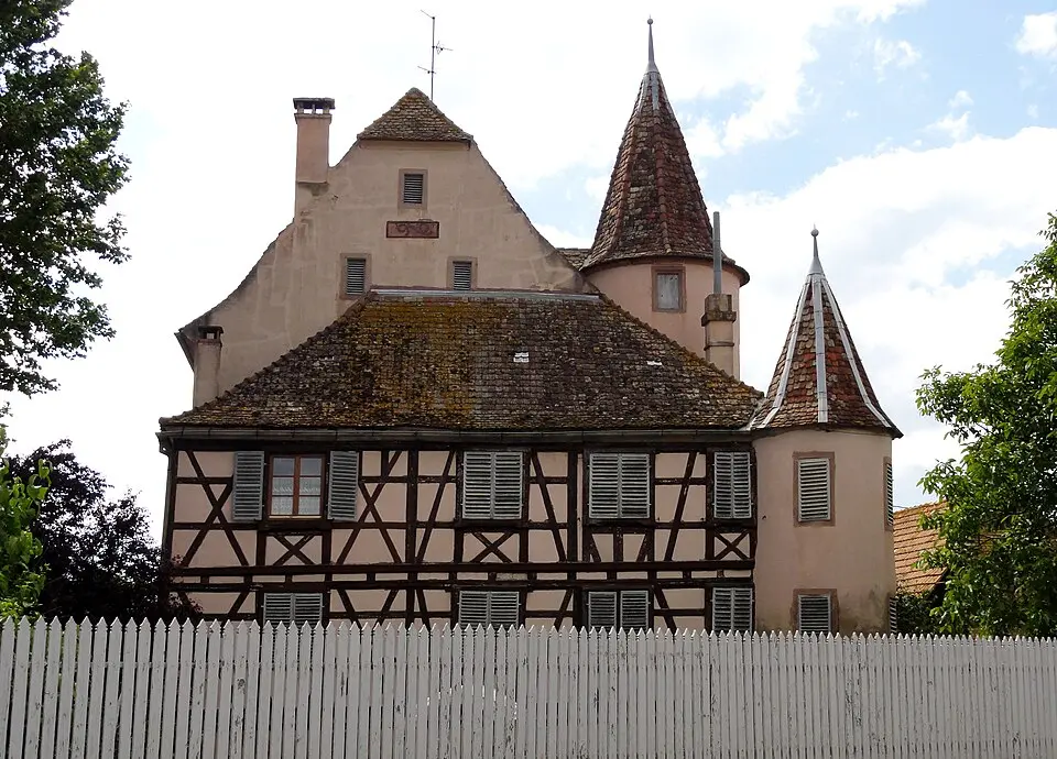 Immagine: © Ralph Hammann - Wikimedia Commons · CC BY-SA 4.0 château d'Urendorf