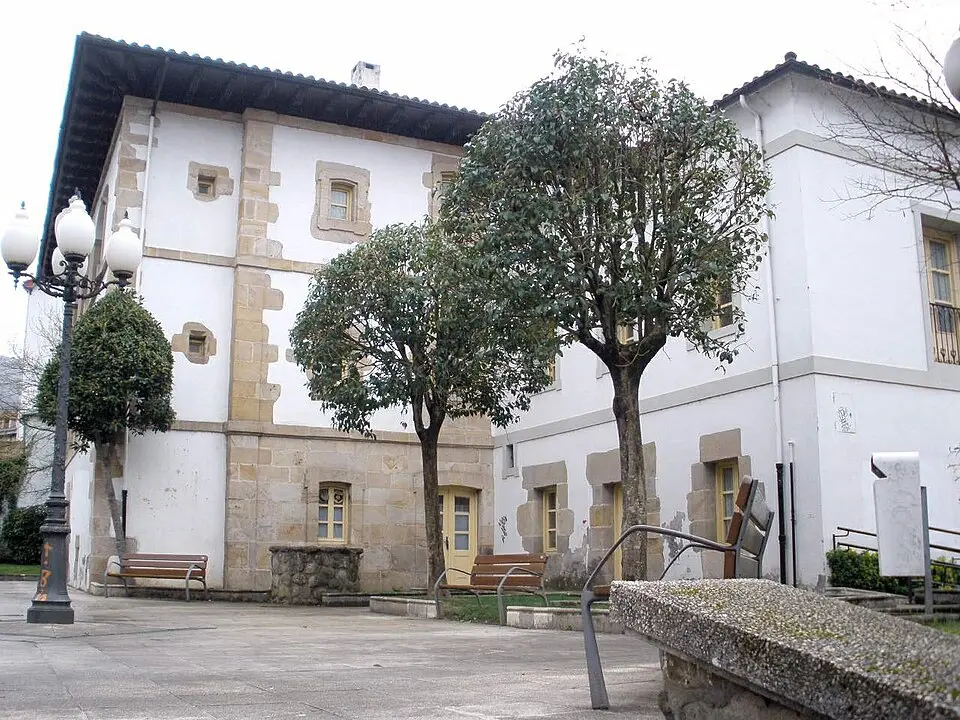 Casa Palacio De Zalbidegoitia