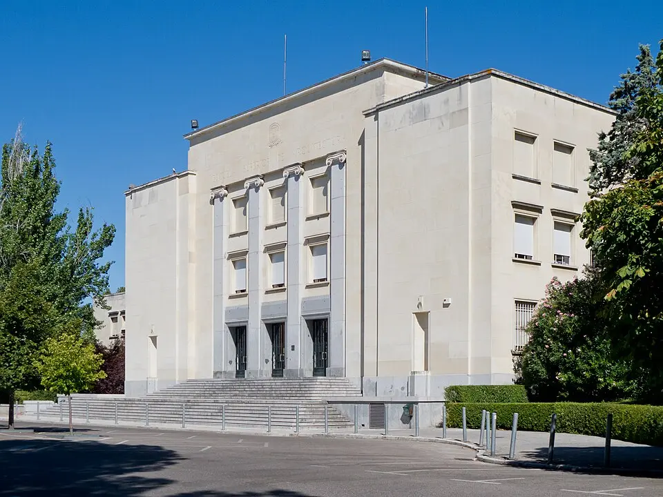 Visoka tehniška šola za arhitekturo v Madridu