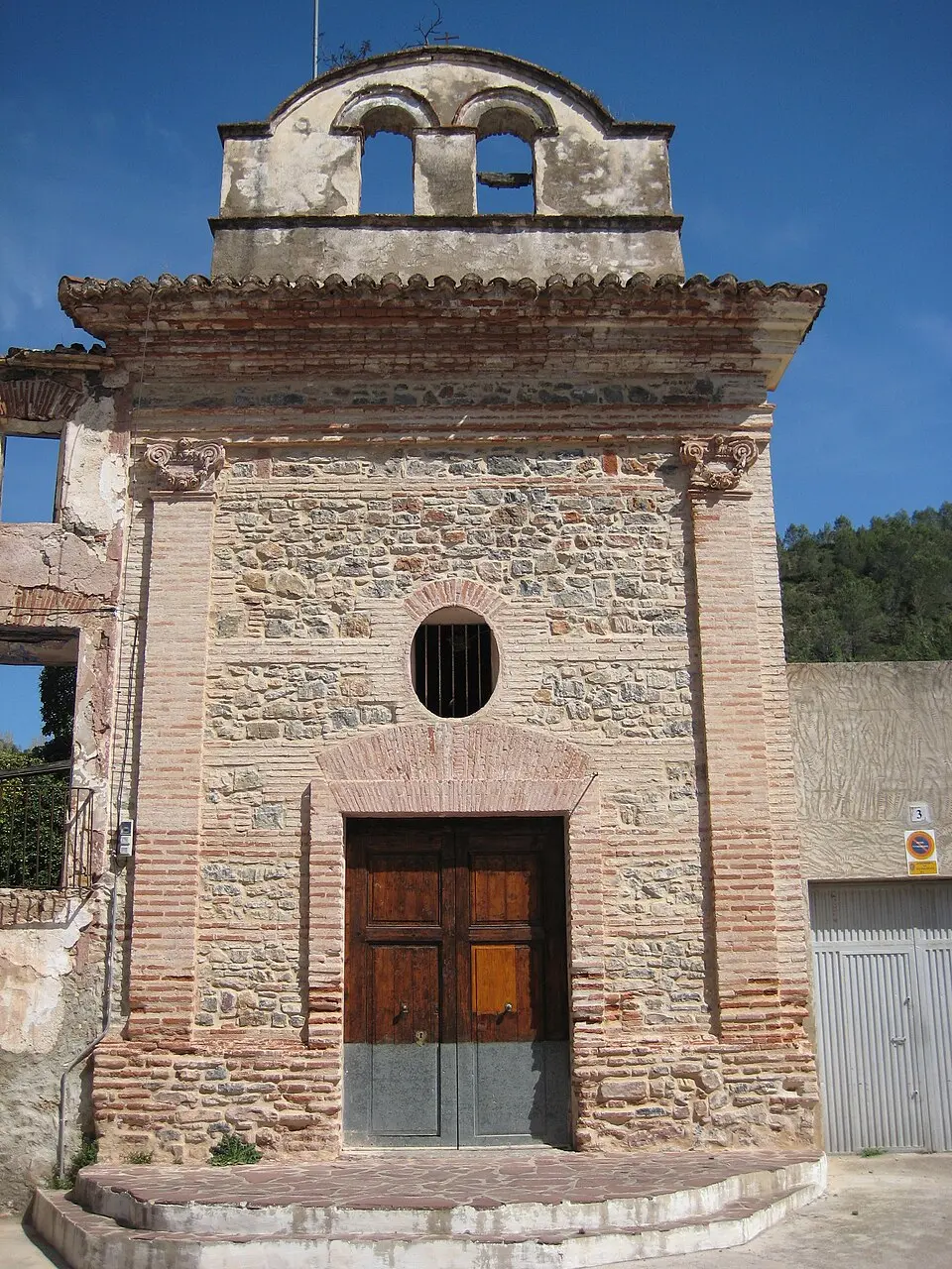 Image: Columbusalbus · CC BY-SA 4.0 church of Our lady of the Forsaken