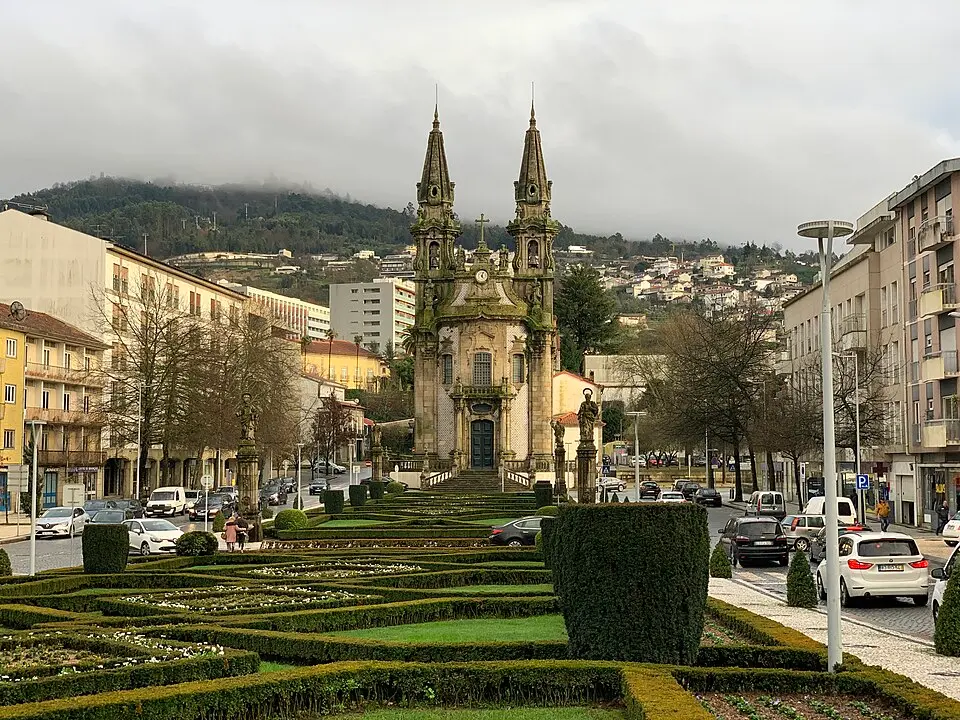Oliveira, São Paio e São Sebastião