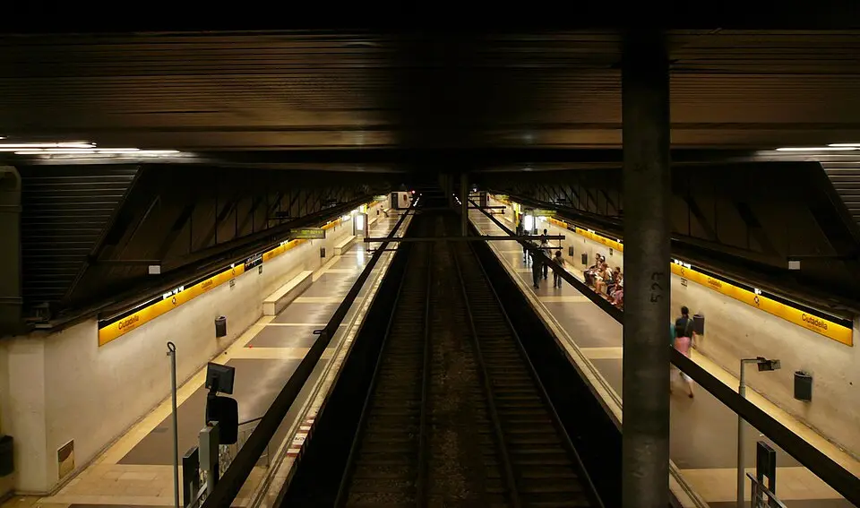 línea 4 del Metro de Barcelona