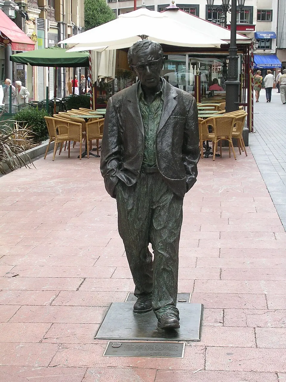 Obrázok: Noemy García García · CC BY-SA 2.5 ES Monumento a Woody Allen