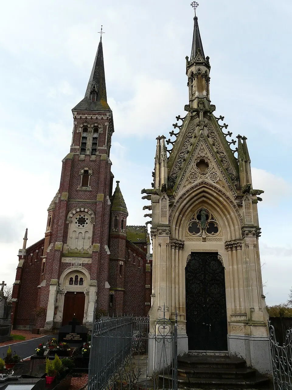 Église Saint-Vulgan d'Estourmel