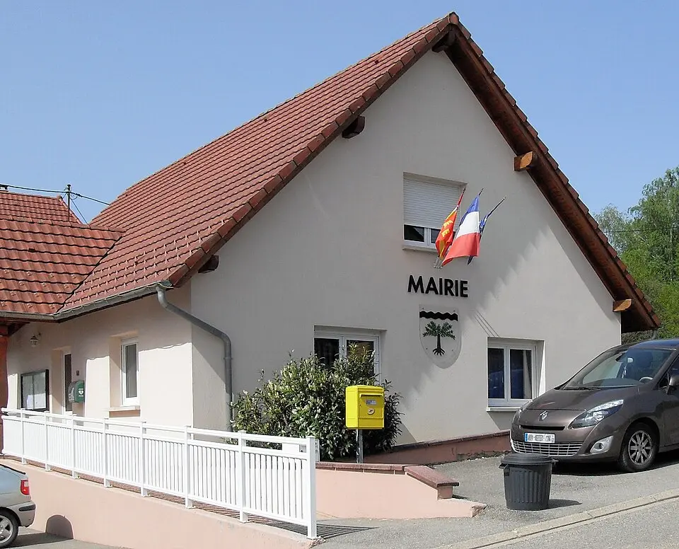 Image: Rauenstein · CC BY-SA 3.0 Eteimbes