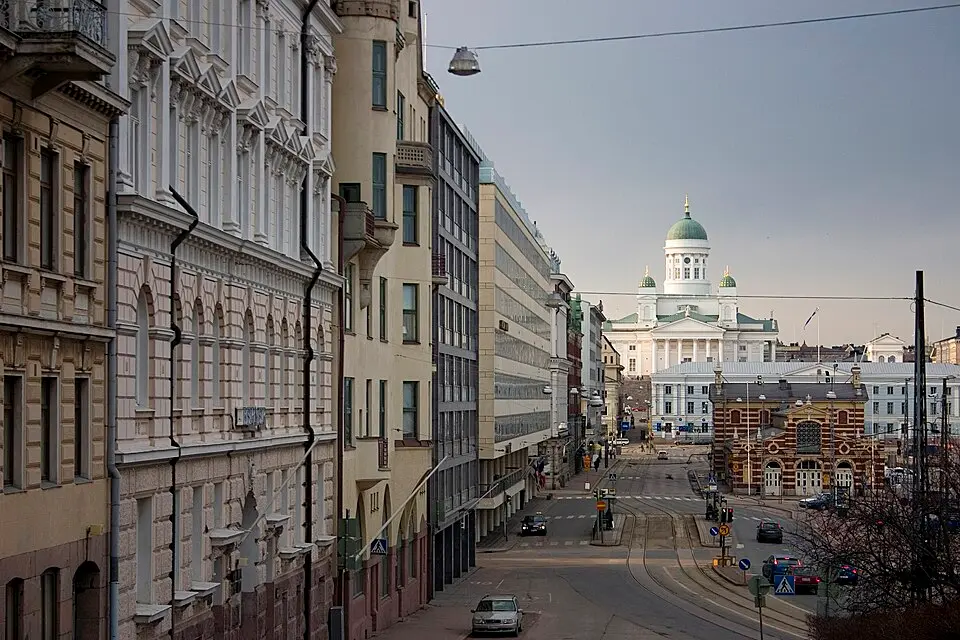 Ullanlinna District