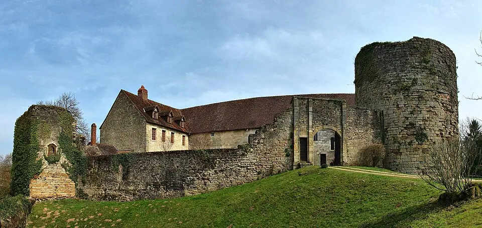château d'Étrabonne