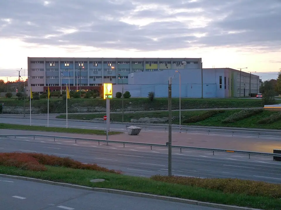 Uuslinn