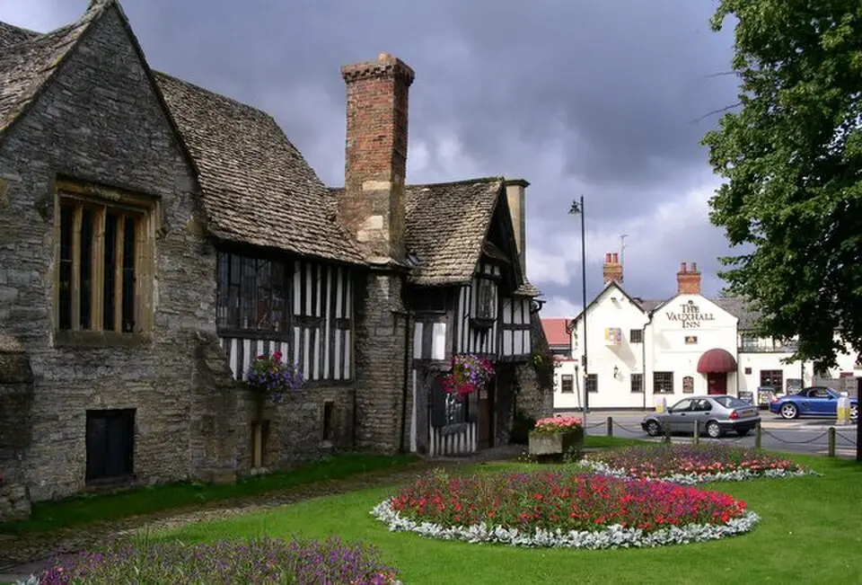 Almonry Museum