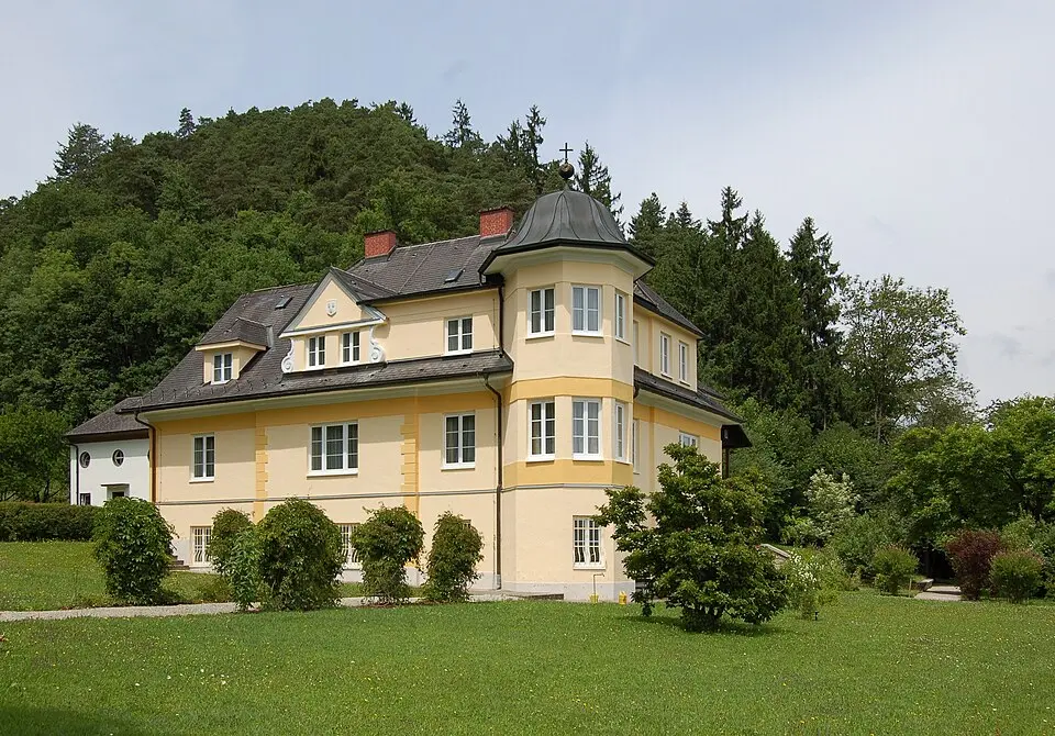 Slika: Michael Kranewitter · CC BY-SA 3.0 Exerzitienhaus und Erholungsheim St. Raphael der Barmherzigen Brüder
