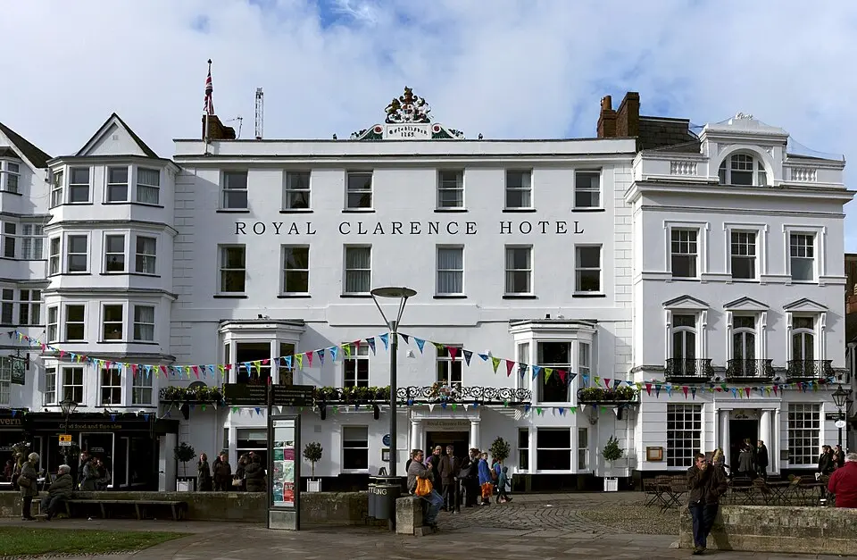 Royal Clarence Hotel