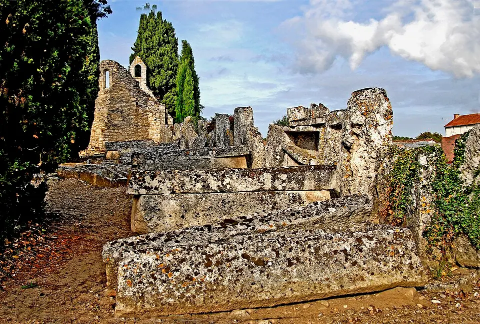 Nécropole mérovingienne de Civaux