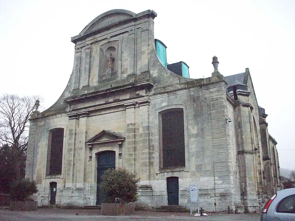 église Saint-Pierre de Carville