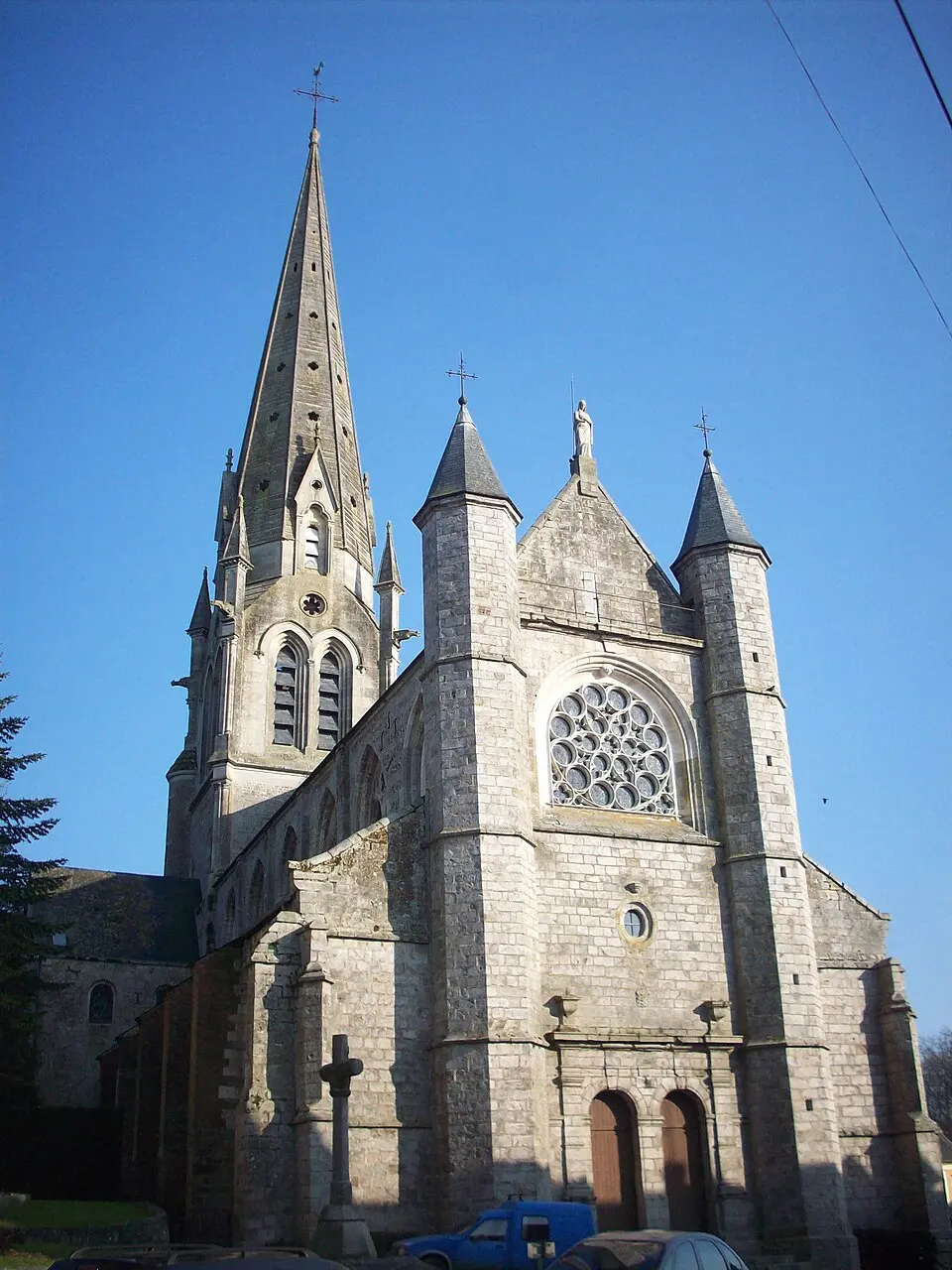 Collégiale Notre-Dame d'Auffay