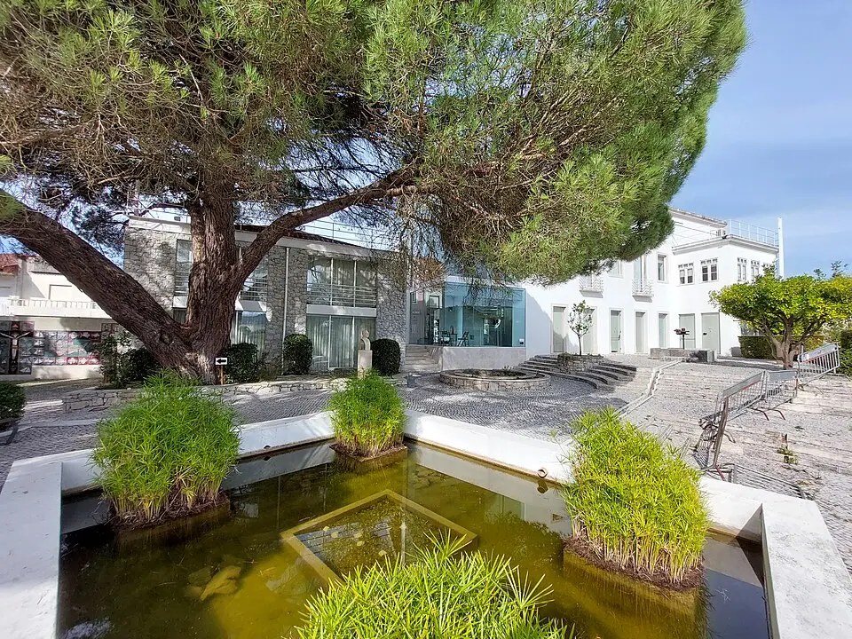 Casa-Museu da Fundação Mário Soares e o Centro Cultural João Soares