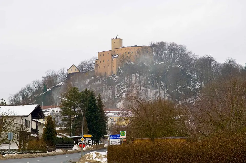 Image: Stephan Komp · CC BY-SA 3.0 Falkenstein