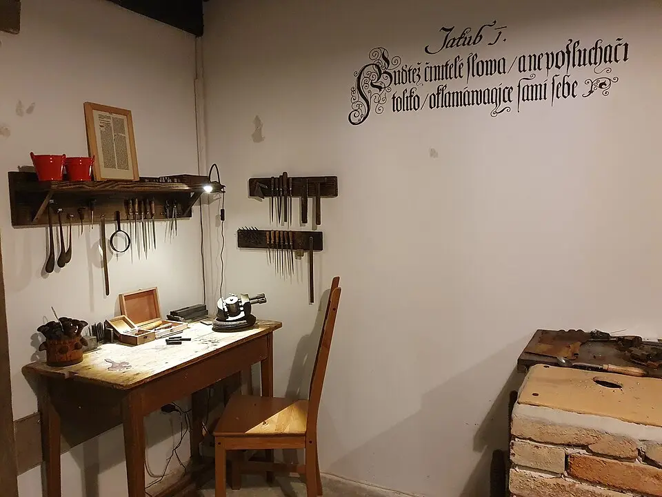 Bild: Qasinka · CC0 Malé muzeum Bible
