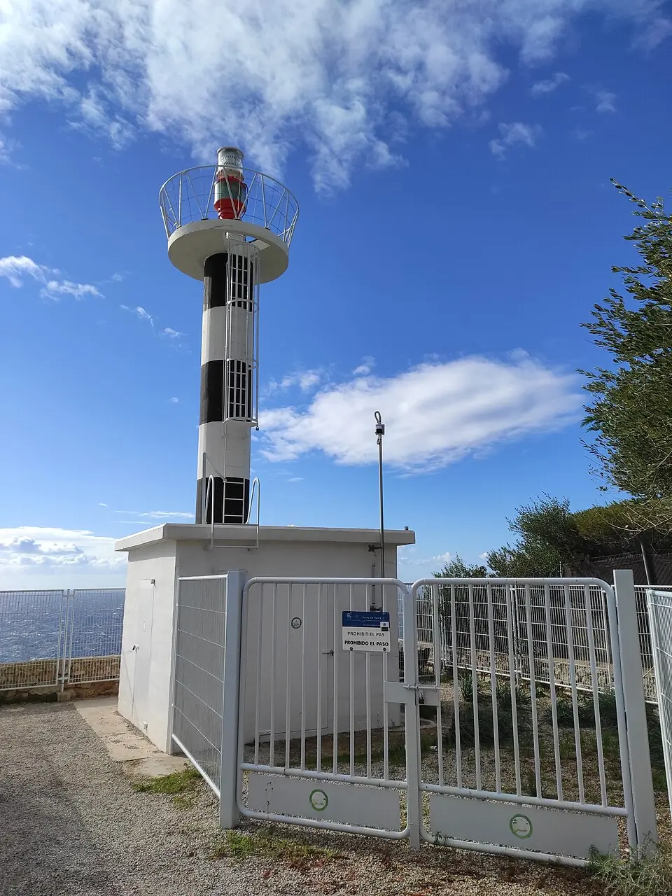 Faro de sa Mola