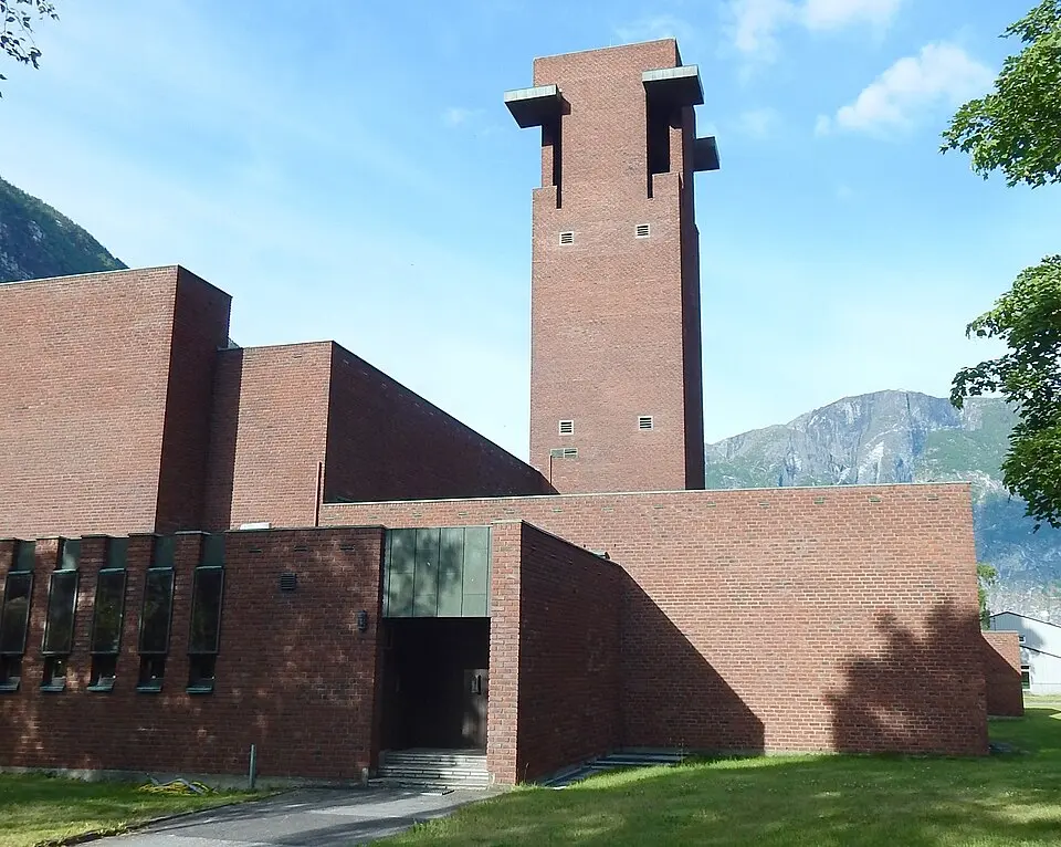 Farnes kirke