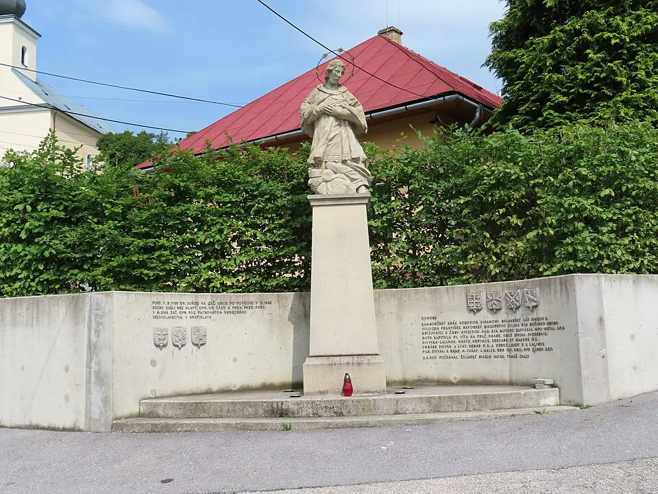 Bild: Fallaner · CC BY 4.0 Statue des hl. Johannes von Nepomuk in Divina