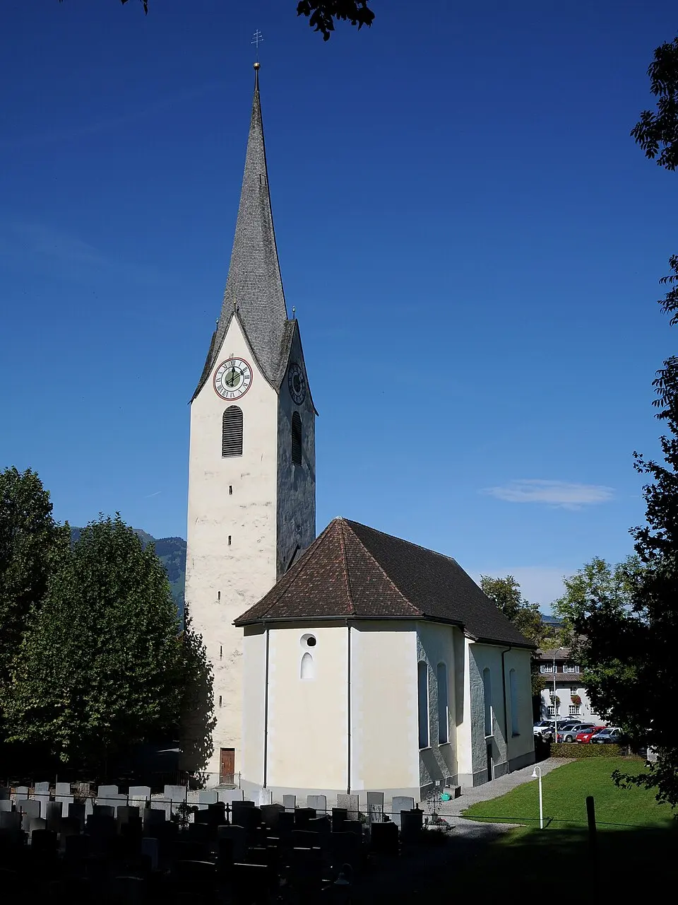 Alte Pfarrkirche Unsere Liebe Frau Mariae Heimsuchung und Friedhof