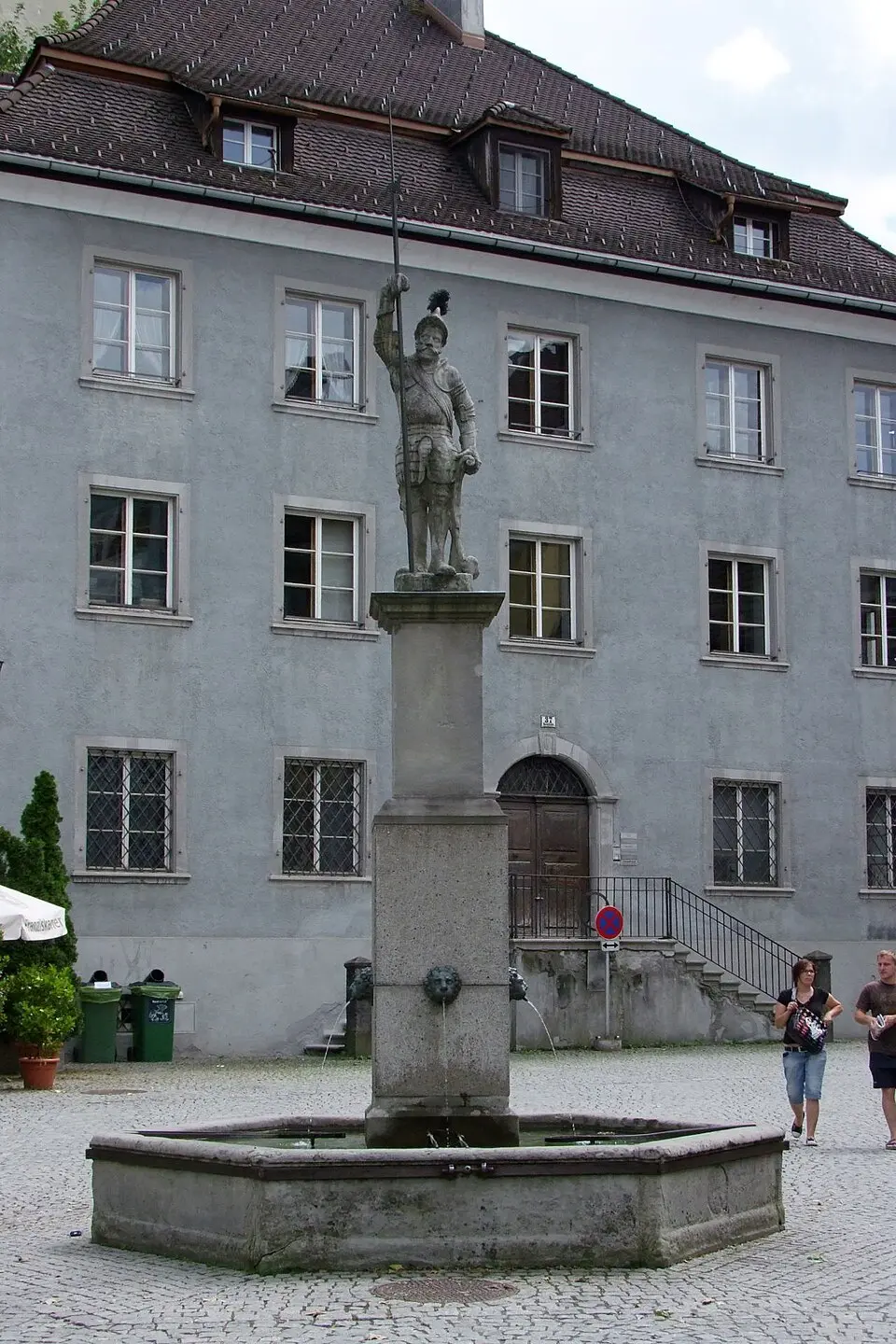 Montfortbrunnen