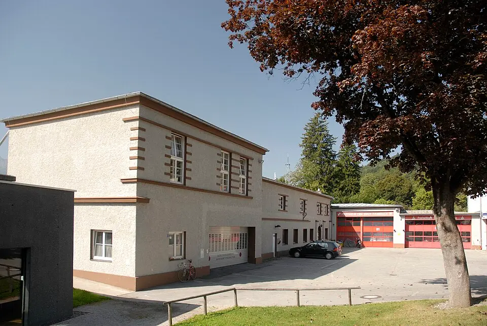 Wasser-Rettung und Feuerwehr Mühlau
