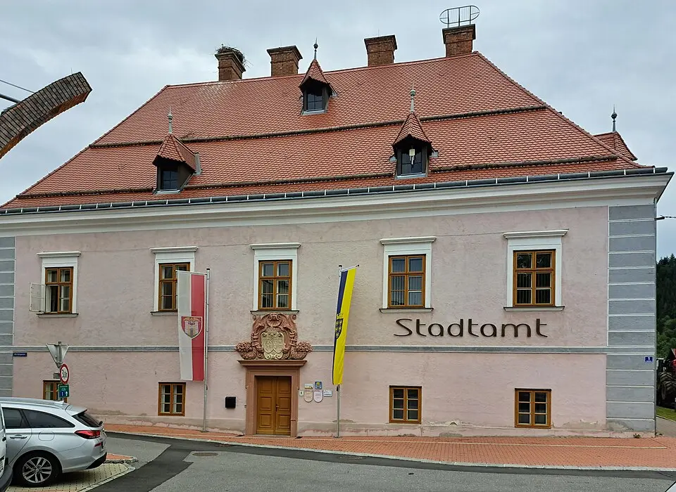 Amtsgebäude, ehem. Hofhaus/heute Rathaus