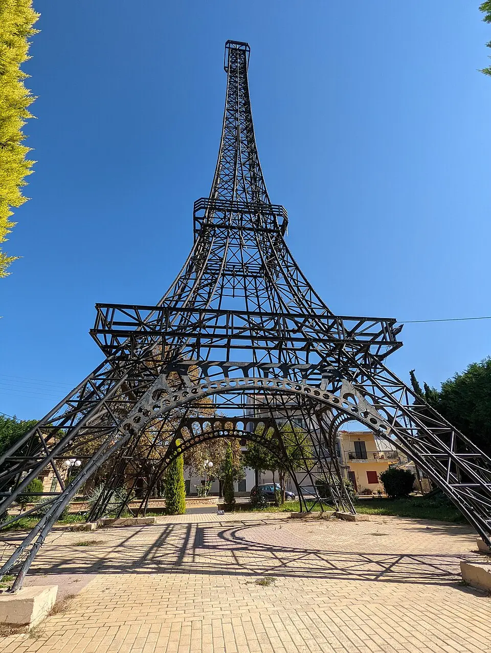 Filiatra Eiffel Tower
