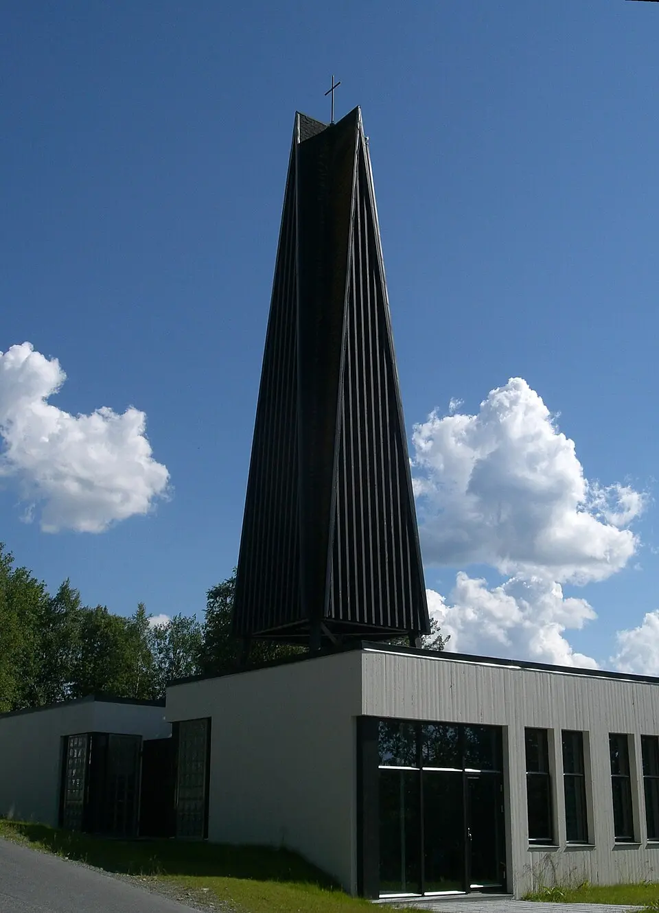 Finnsnes kirke