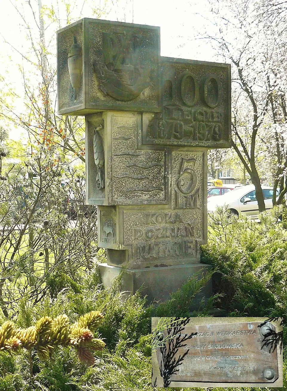 Pomnik stulecia Polskiego Związku Wędkarskiego w Poznaniu