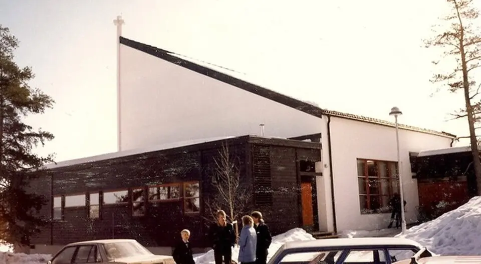 Fjell kirke