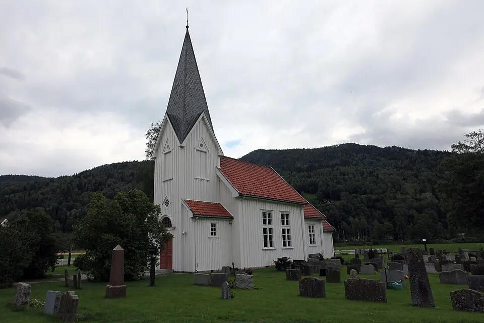 Flatdal kirke