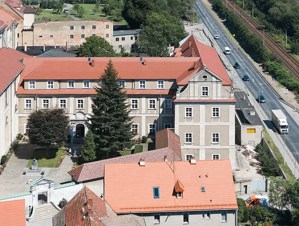 Klasztor, ob. plebania i klasztor Redemptorystów