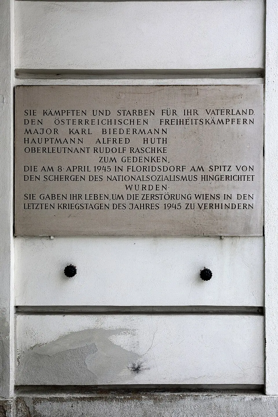commemorative plaque (Am Spitz, Vienna)