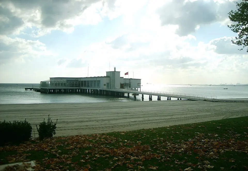 Florya Atatürk Marine Mansion
