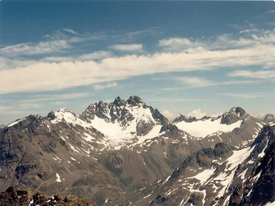 Image: Crampon~commonswiki · CC BY-SA 3.0 Fluchthorn