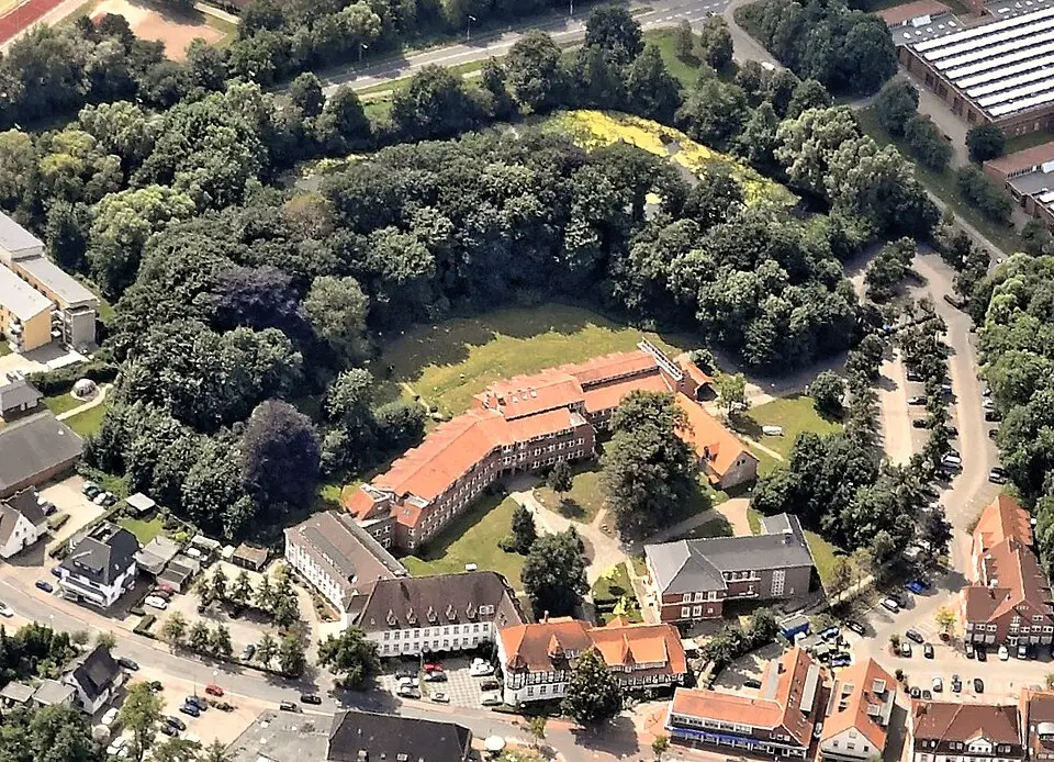Bild: © Ra Boe / Wikipedia · CC BY-SA 3.0 DE Burg Syke