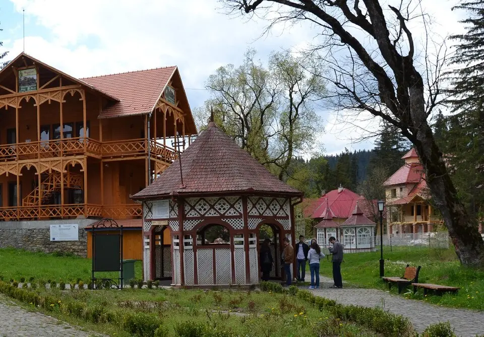 Immagine: Hochendorf nora · CC BY-SA 3.0 Borsec