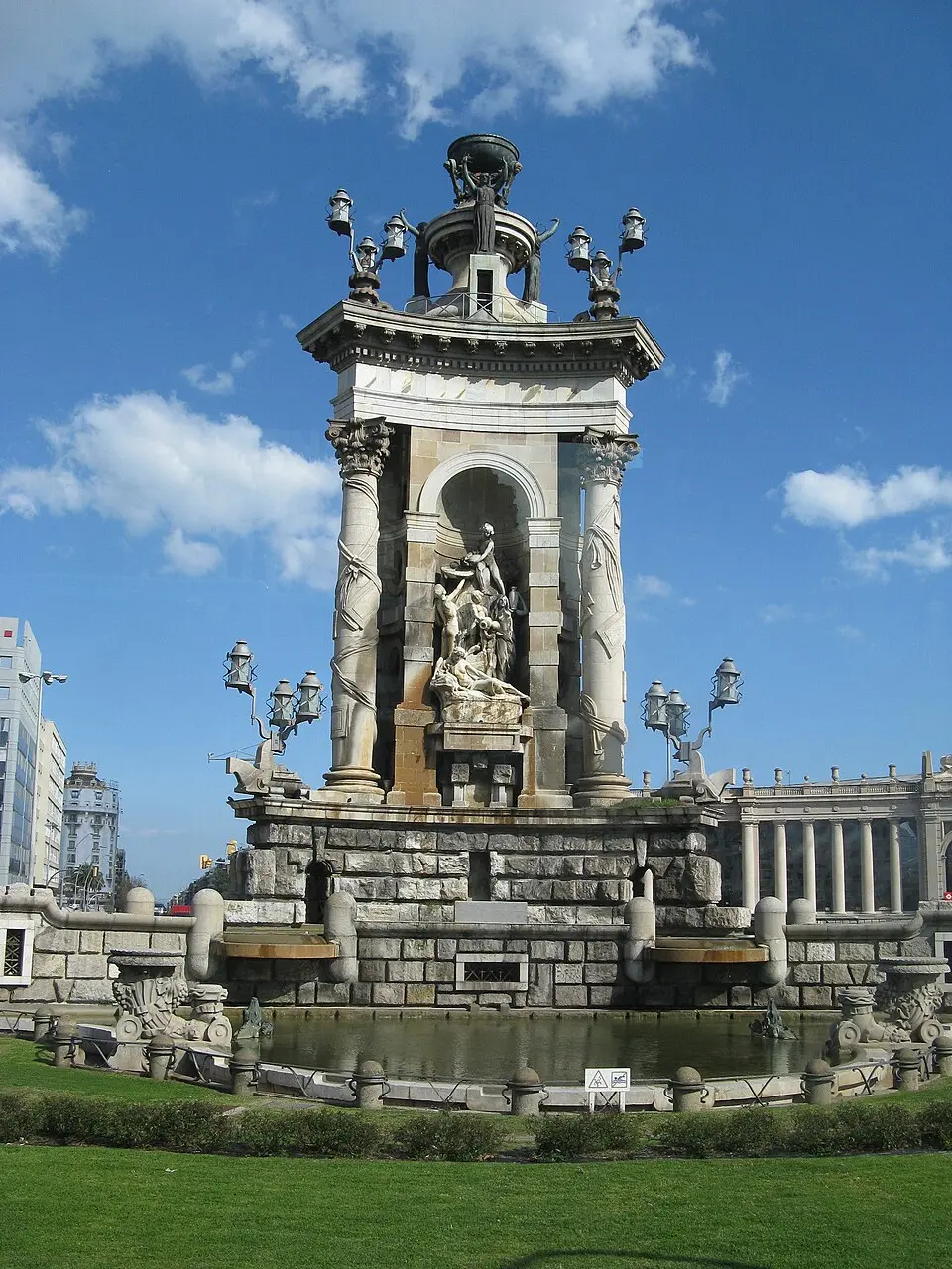 Fuente de la Plaza de España
