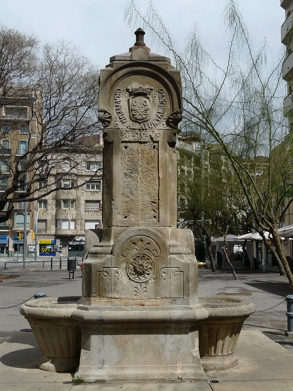 Font de la plaça de Molina
