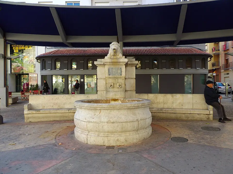 Fuente del León
