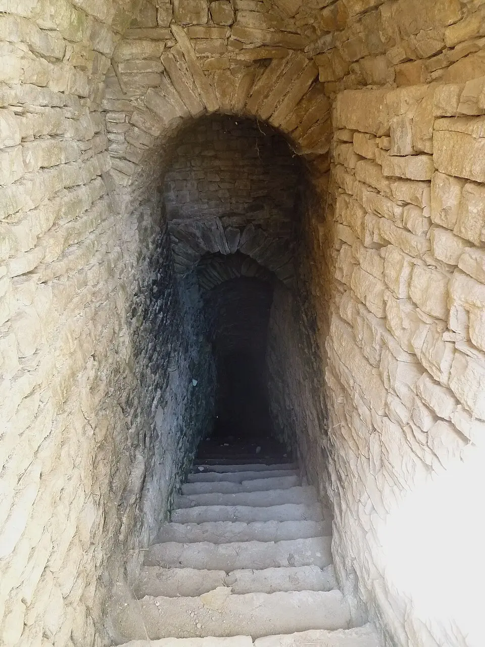 Slika: Isidre blanc (talk) · CC BY-SA 3.0 Font Vella