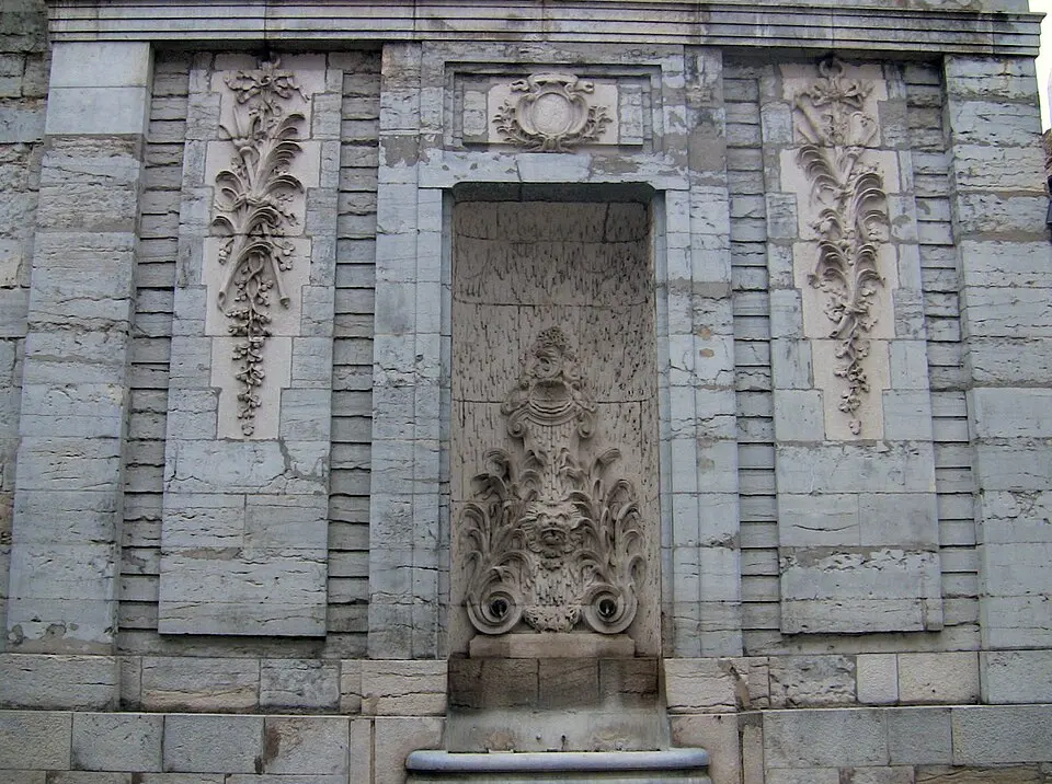 fontaine des Clarisses
